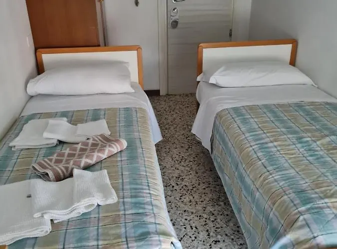 Marconi Miramare Hotel 3*