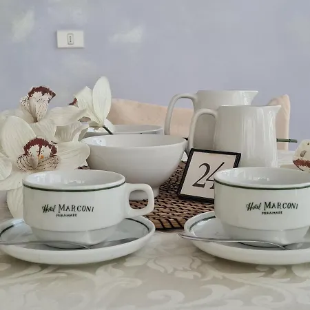 马可尼米拉马尔酒店