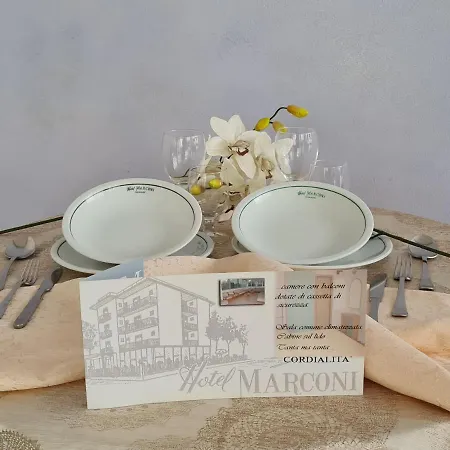 马可尼米拉马尔酒店 酒店 3*