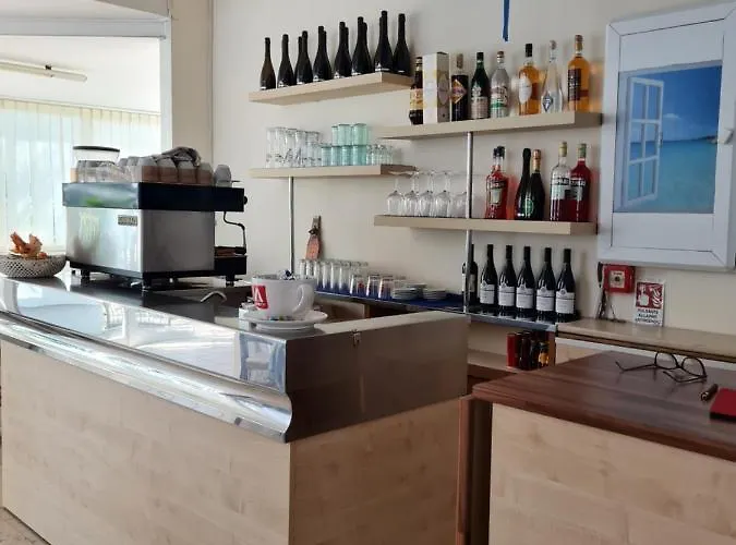 马可尼米拉马尔酒店 3* 里米尼