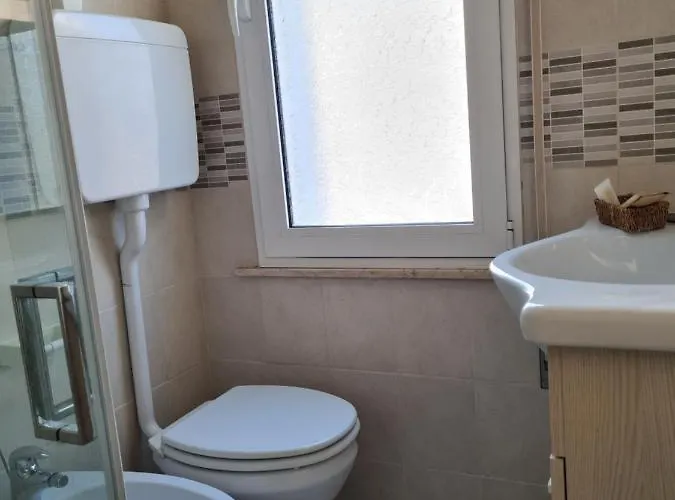 马可尼米拉马尔酒店